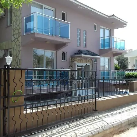 Pensionat Sefa Ztc Hotel