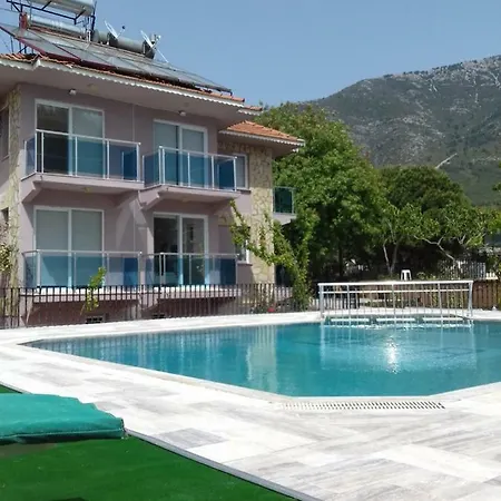 Pensionat Sefa Ztc Hotel *